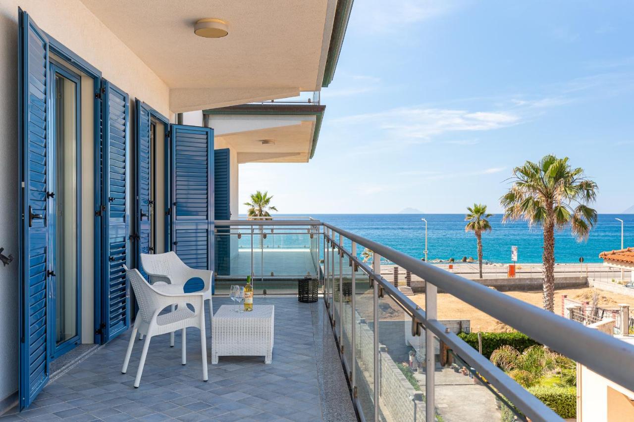Terraces D'Orlando - Family Apartments With Sea View And Pool Капо-д'Орландо Экстерьер фото