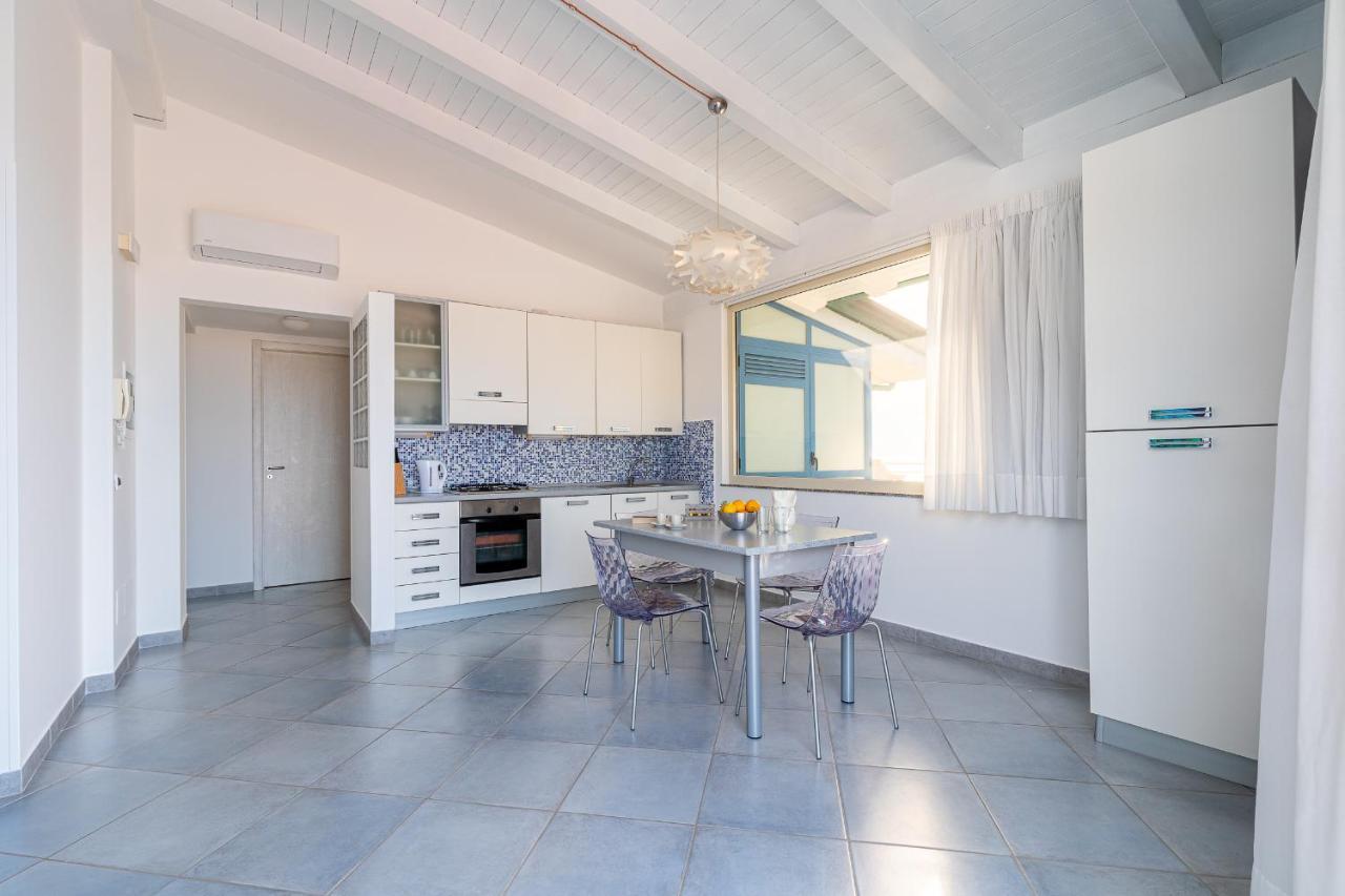 Terraces D'Orlando - Family Apartments With Sea View And Pool Капо-д'Орландо Экстерьер фото