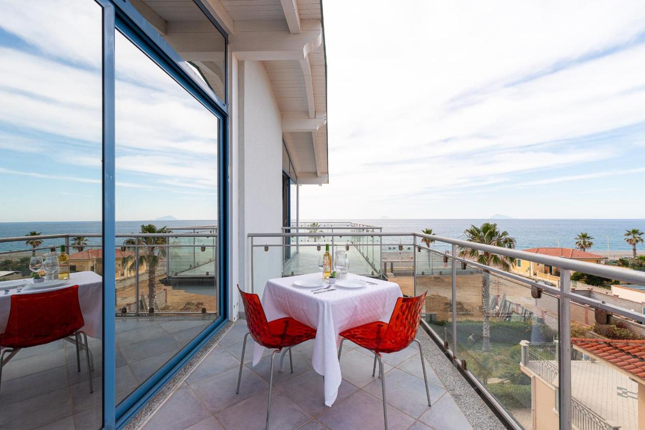 Terraces D'Orlando - Family Apartments With Sea View And Pool Капо-д'Орландо Экстерьер фото