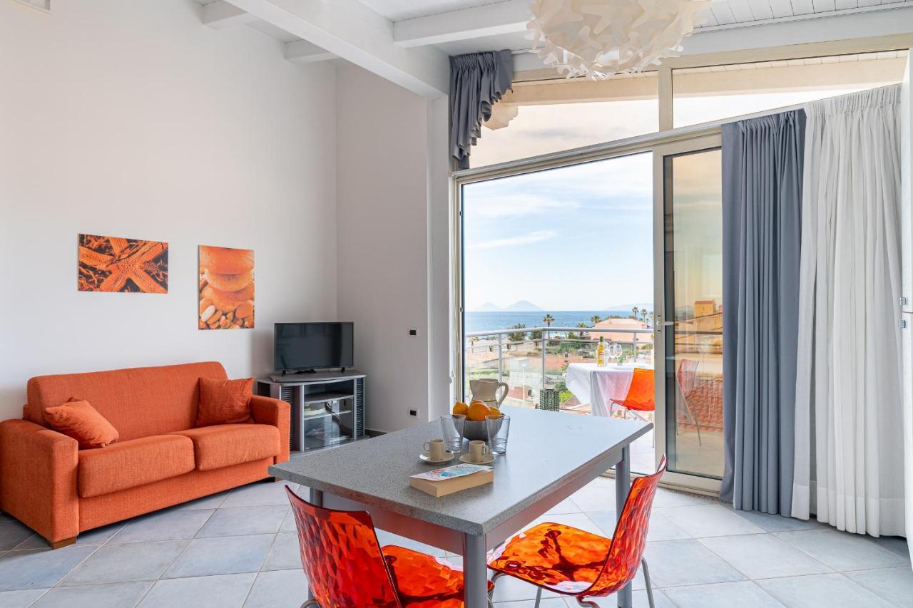 Terraces D'Orlando - Family Apartments With Sea View And Pool Капо-д'Орландо Экстерьер фото