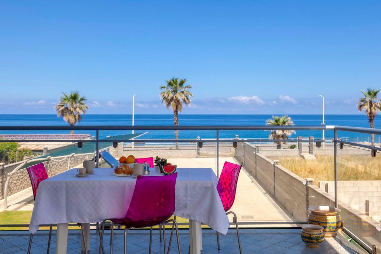 Terraces D'Orlando - Family Apartments With Sea View And Pool Капо-д'Орландо Экстерьер фото