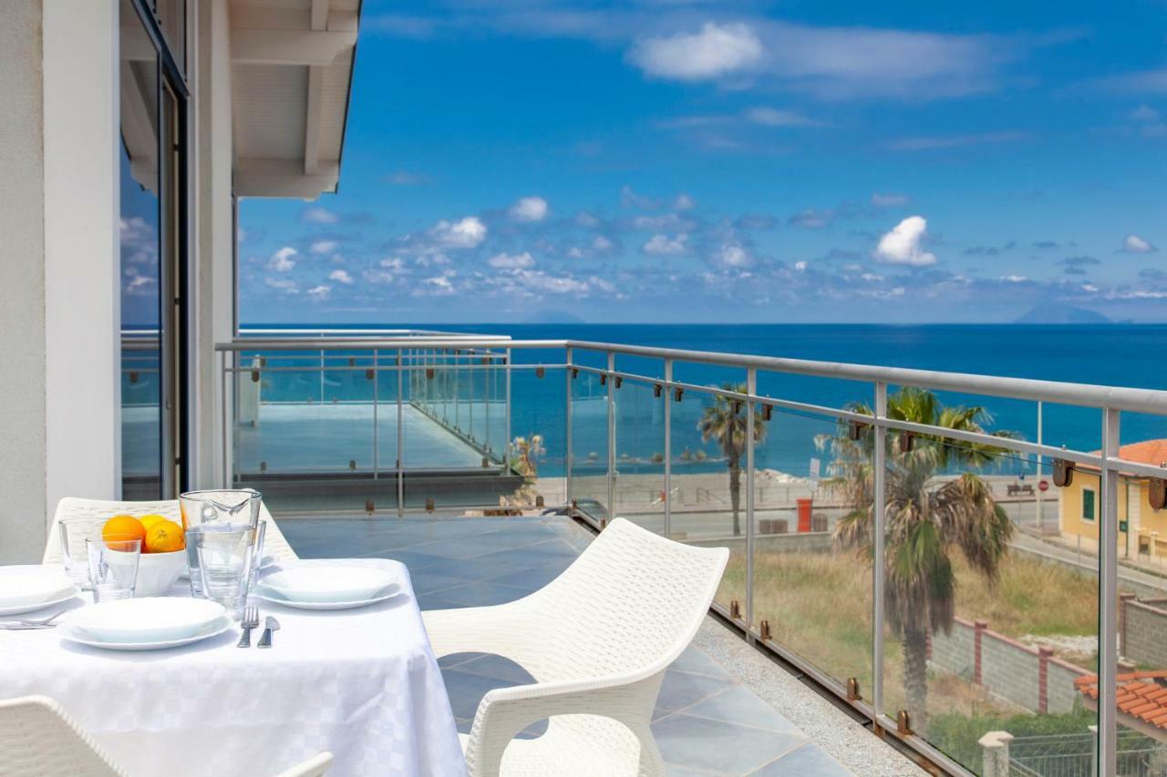 Terraces D'Orlando - Family Apartments With Sea View And Pool Капо-д'Орландо Экстерьер фото
