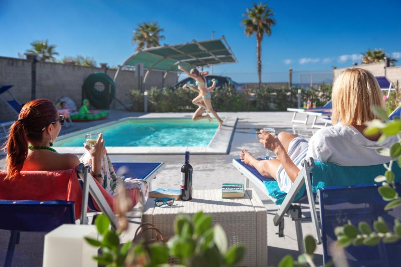 Terraces D'Orlando - Family Apartments With Sea View And Pool Капо-д'Орландо Экстерьер фото